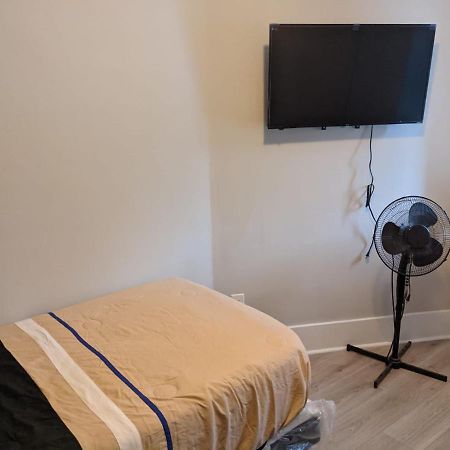 Toronto Furnished Living Rooms Εξωτερικό φωτογραφία
