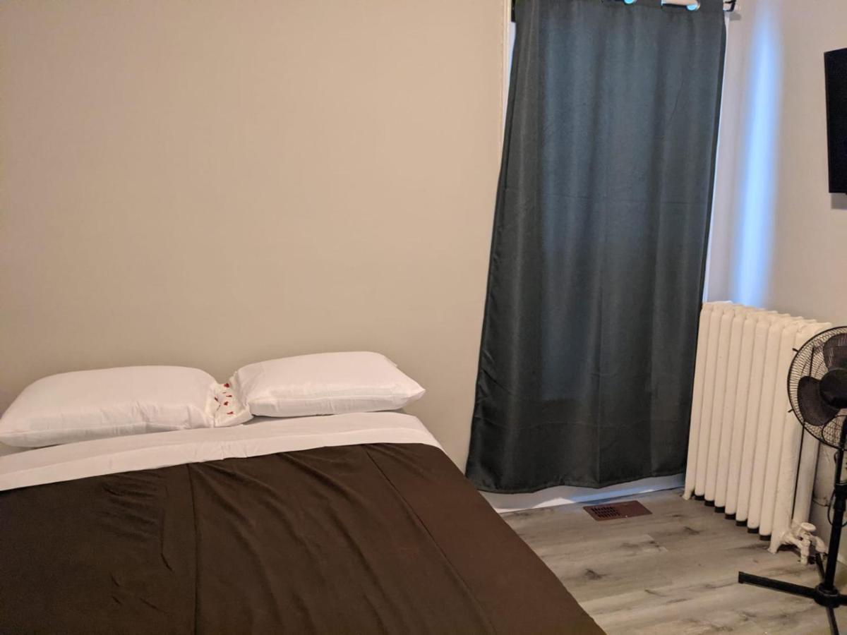 Toronto Furnished Living Rooms Εξωτερικό φωτογραφία