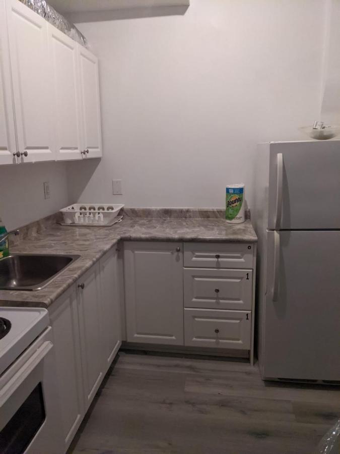 Toronto Furnished Living Rooms Εξωτερικό φωτογραφία
